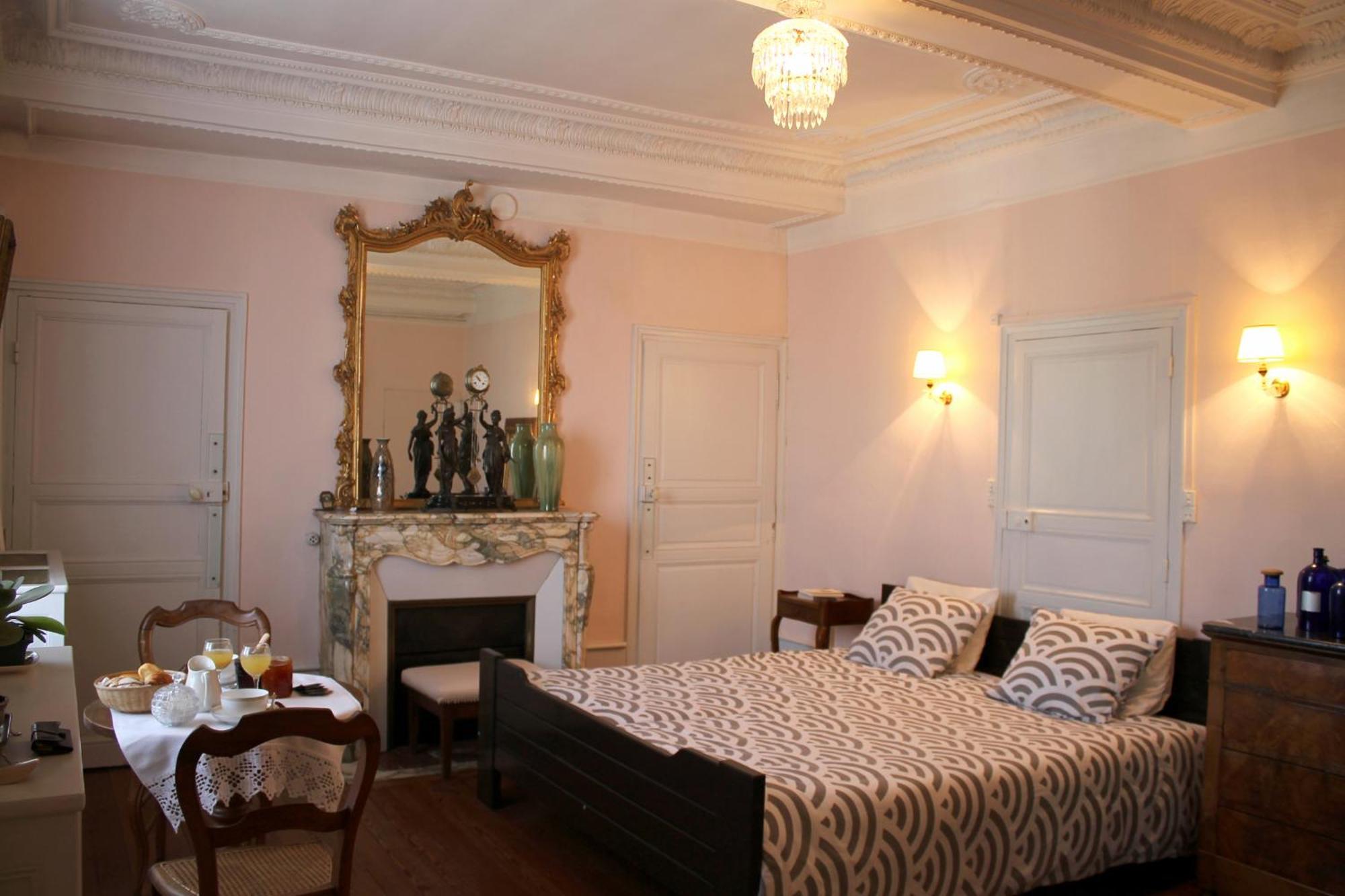 Chambres D'Hotes La Distillerie B&B Saint-Germain-du-Bois Exterior photo